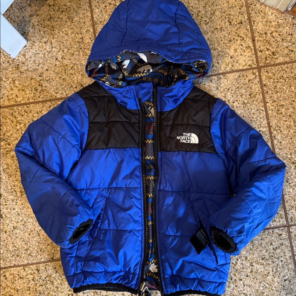 Reversible North Face Royal Blue and Black/polar bear Hooded Jacket size 3T